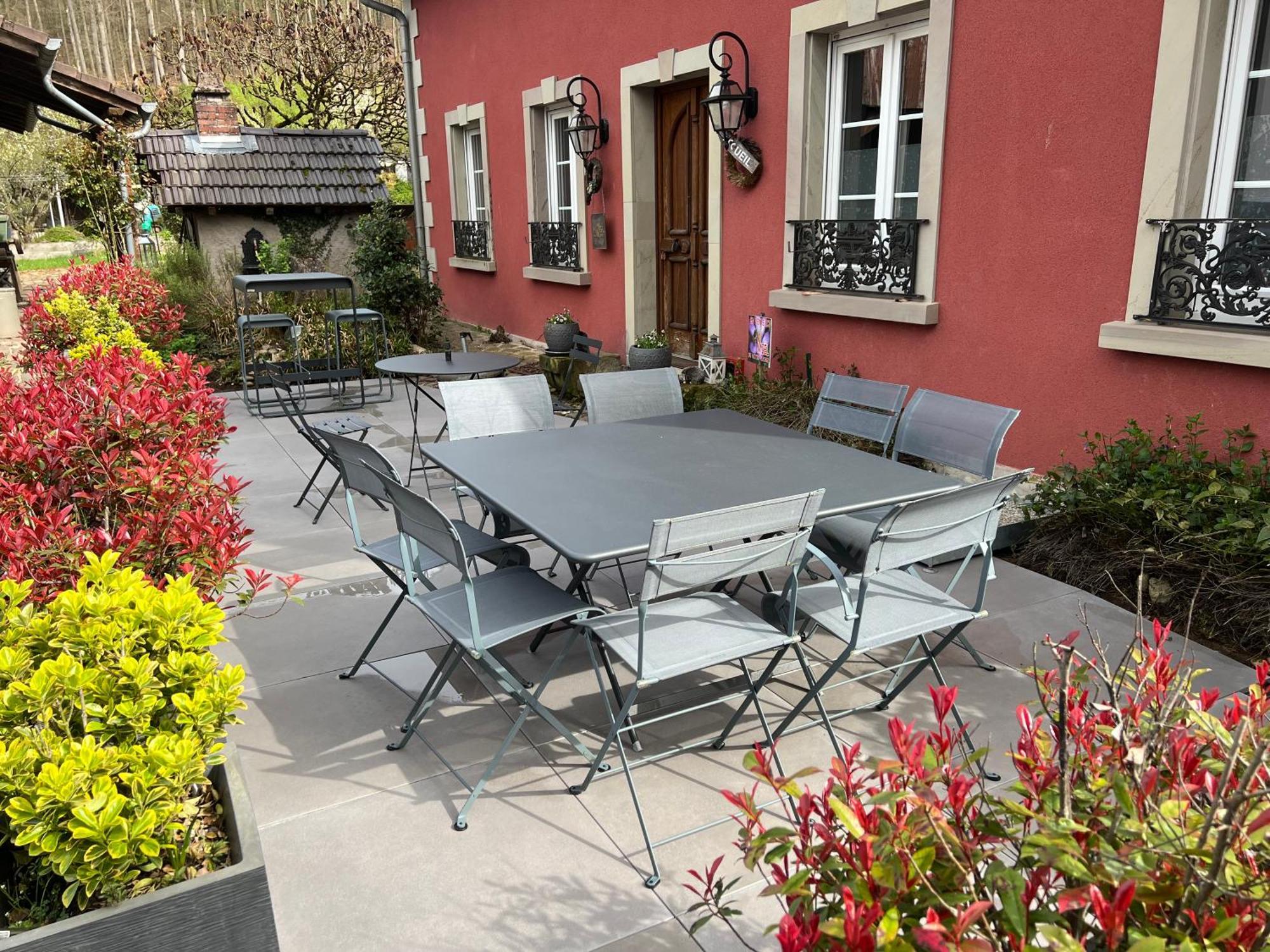 Logis Hotel Domaine Du Moulin Saint-Avold Exterior foto