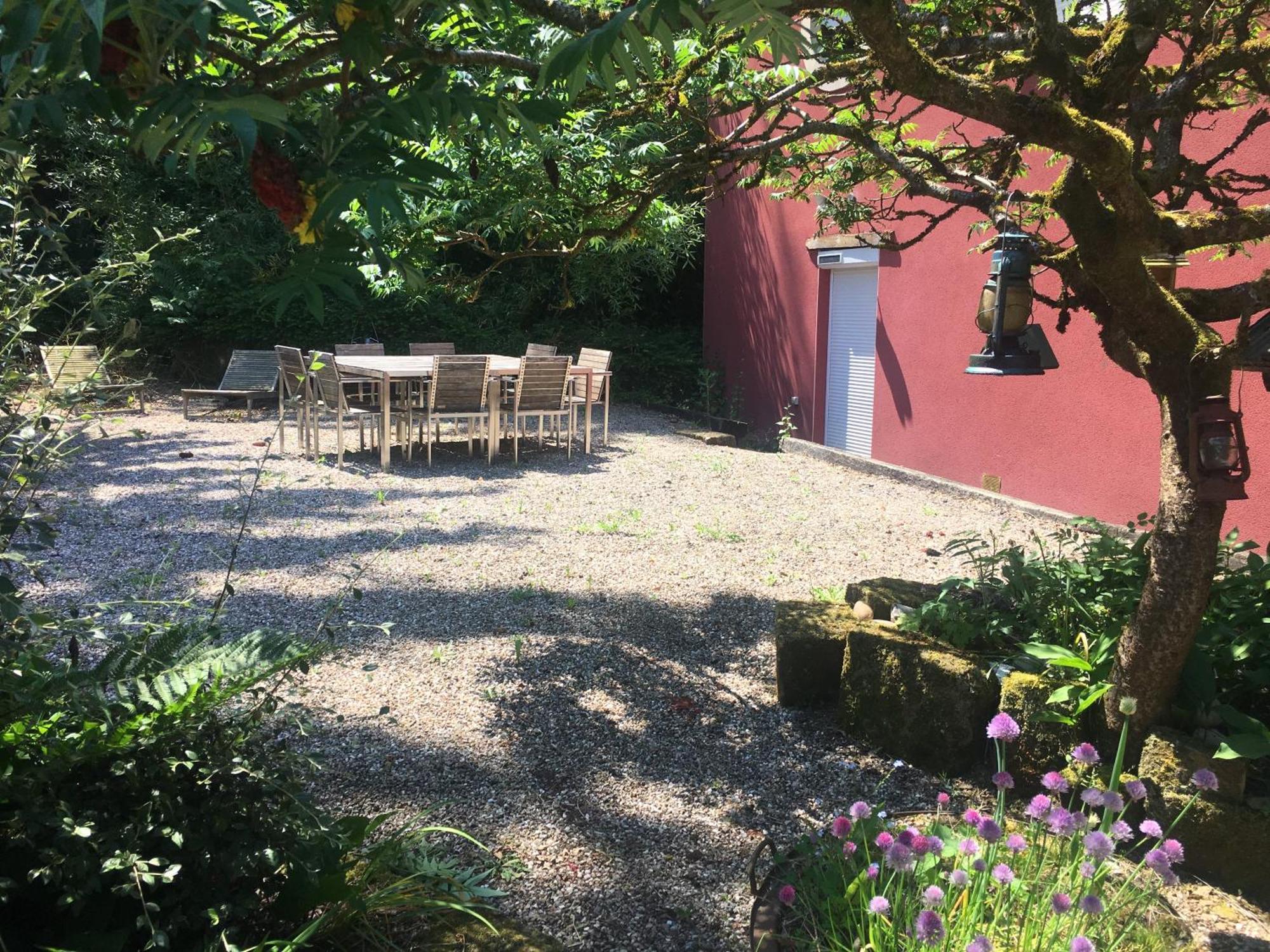 Logis Hotel Domaine Du Moulin Saint-Avold Exterior foto